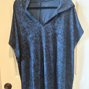 Livi Active Blue and Black Tunic Top
